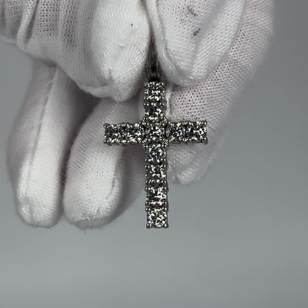Cross Pendant 3
